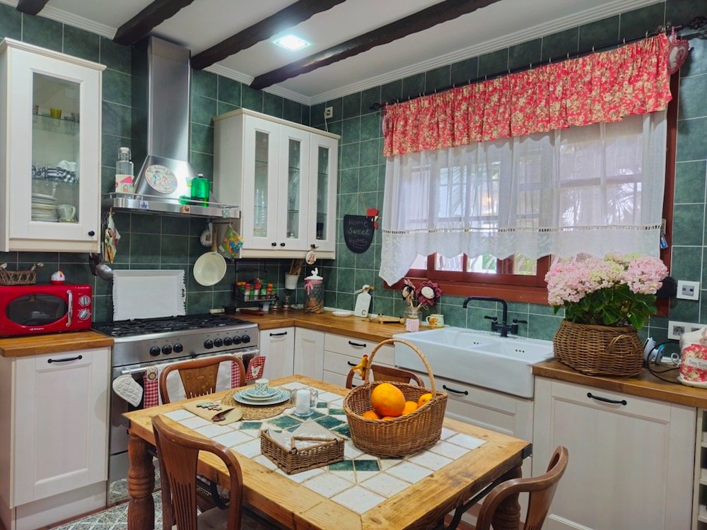 Property 2452 - Image 39